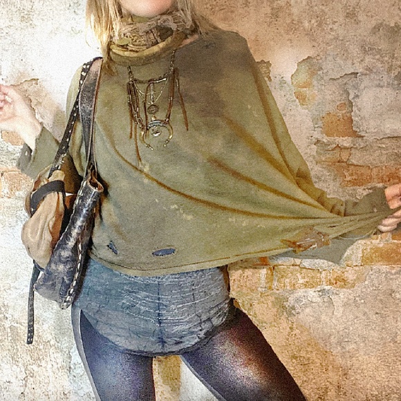 londonerus Tops - destroyed dystopian lightweight sweater